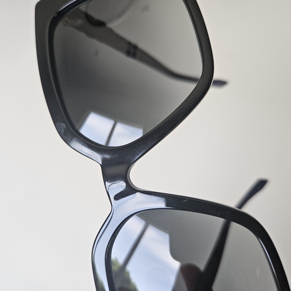 Fendi Square Sunglasses Black Silver Studs - Picture 12 of 13